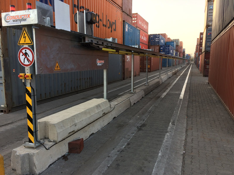 News Conductix Wampfler Electrifies Dp World S Mundra International Container Terminal In India Conductix Wampfler Global