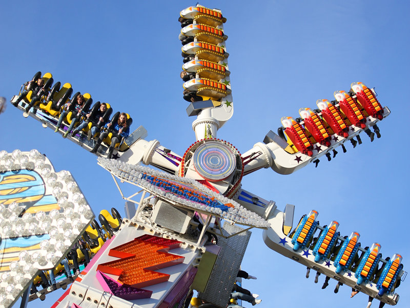 Carrusel, rueda de la fortuna, carros chocones juegos mecánicos para los estados de puebla y tlaxcala. Juegos Mecanicos . Juegos mecánicos | Conductix Wampfler Global